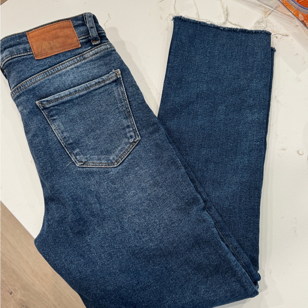 Zara Blue Straight Leg Jeans Classic Style